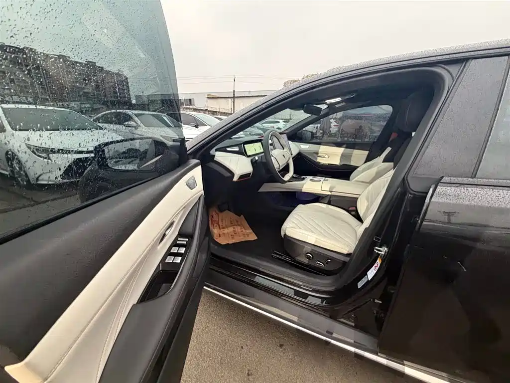 Changan Deepal DARK BLUE SL03