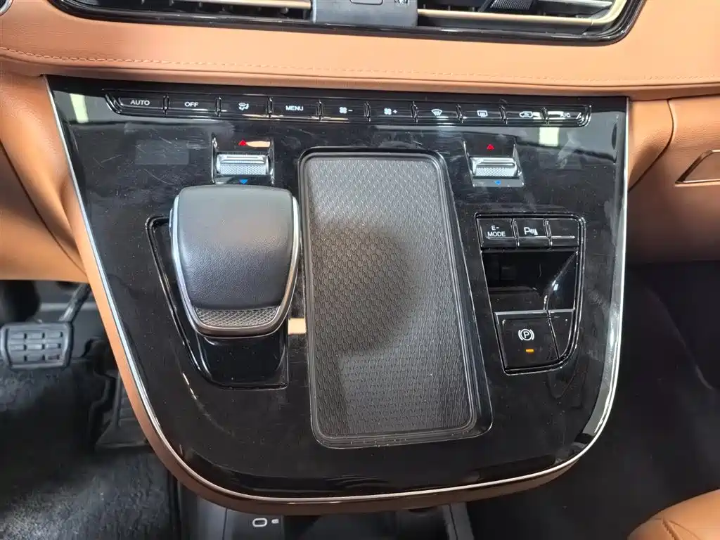 Hongqi HONGQI HQ9 PHEV