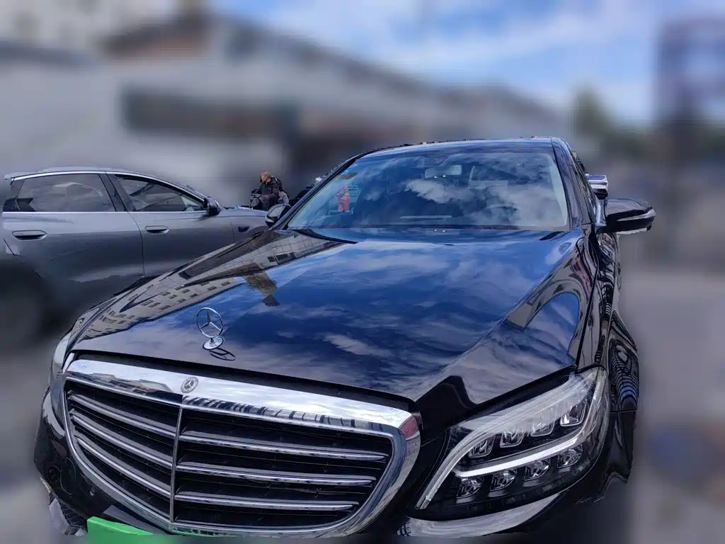 Mercedes-Benz C-Class — миниатюра 2