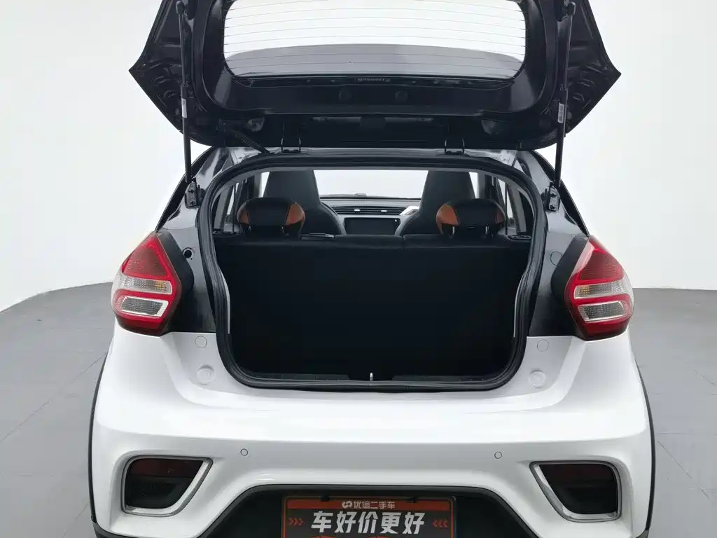 Geely Vision X1 — миниатюра 16