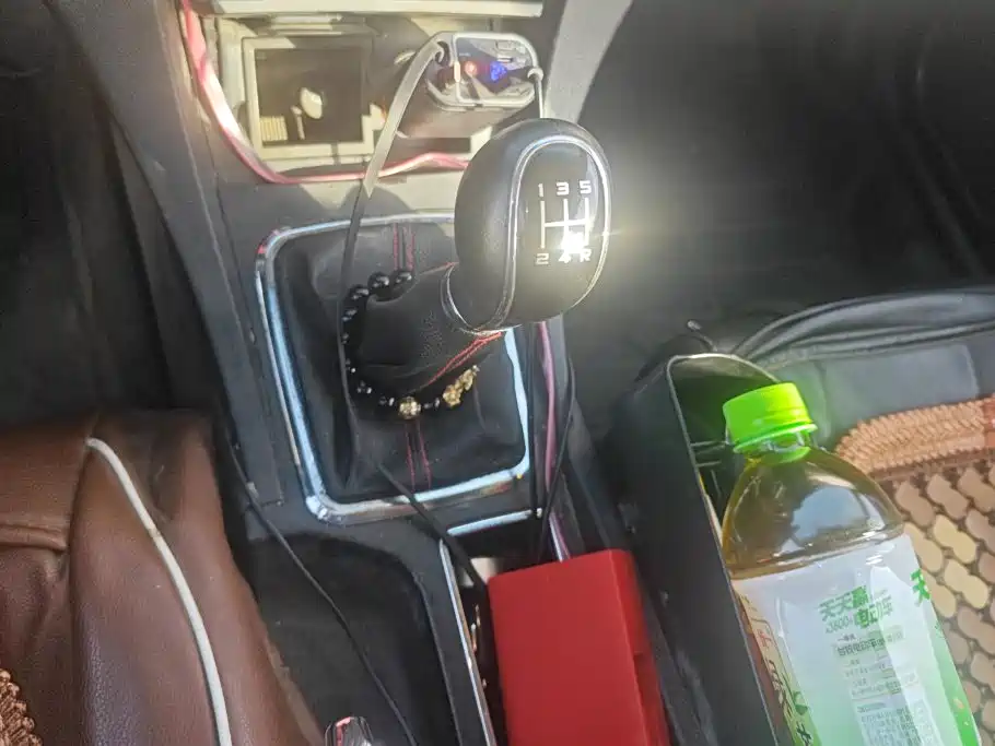 Geely Emgrand — миниатюра 16