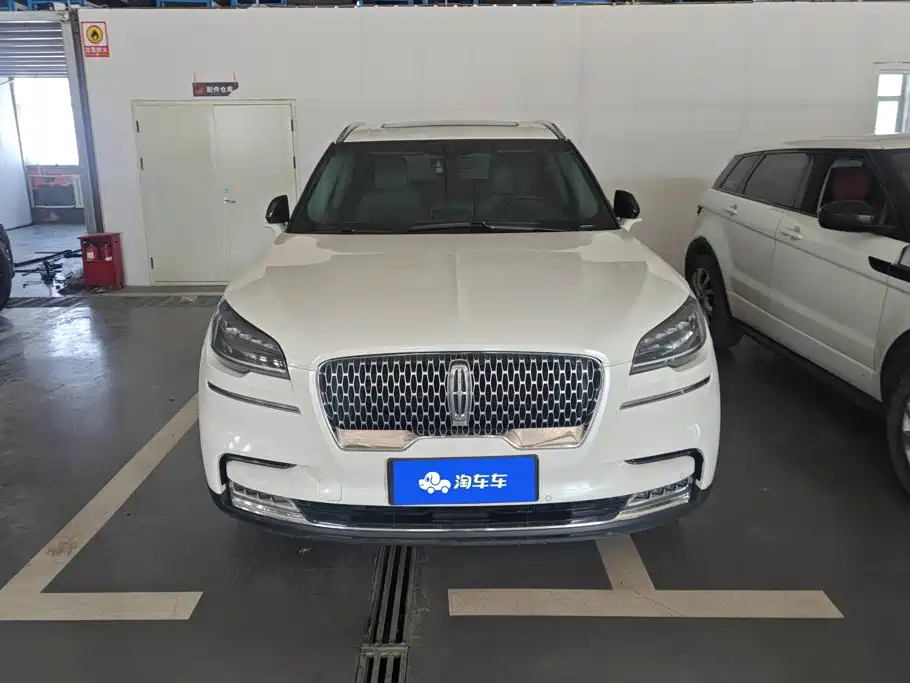 Lincoln Aviator (Import) — миниатюра 2