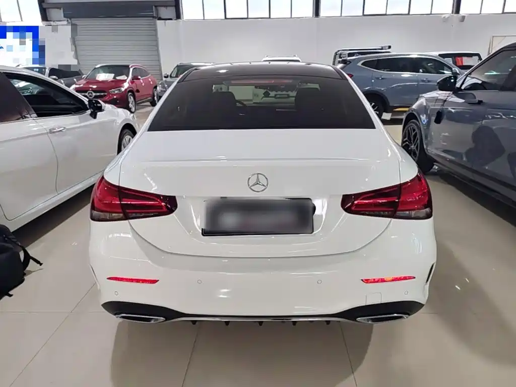 Mercedes-Benz A-Class — миниатюра 6
