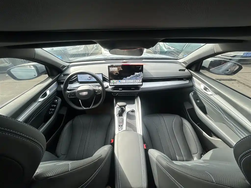 GEELY AUTOMOBILE XINGRUI