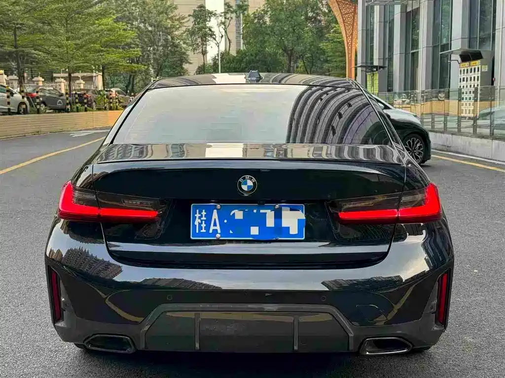 BMW 3 Series 3 2023 325Li M Sport