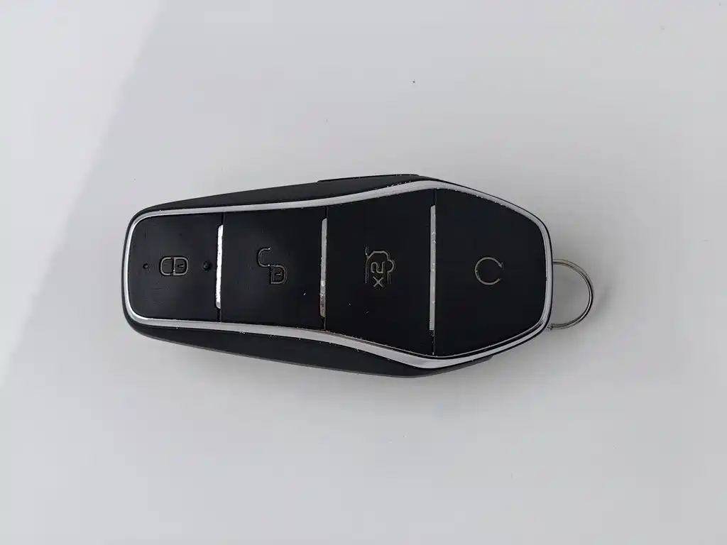 BYD MAX New Energy — миниатюра 19