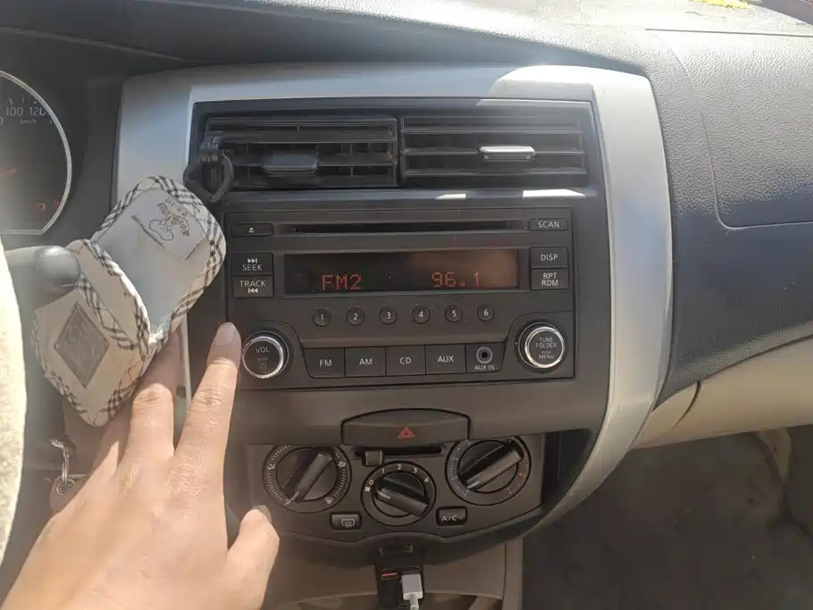 Nissan Livina — миниатюра 11
