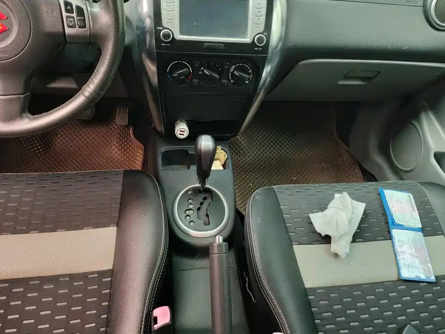 Suzuki SX4 — миниатюра 16
