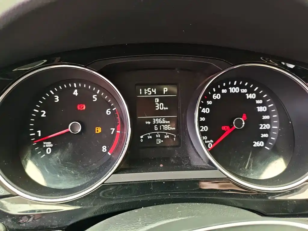 Volkswagen Sagitar — миниатюра 7