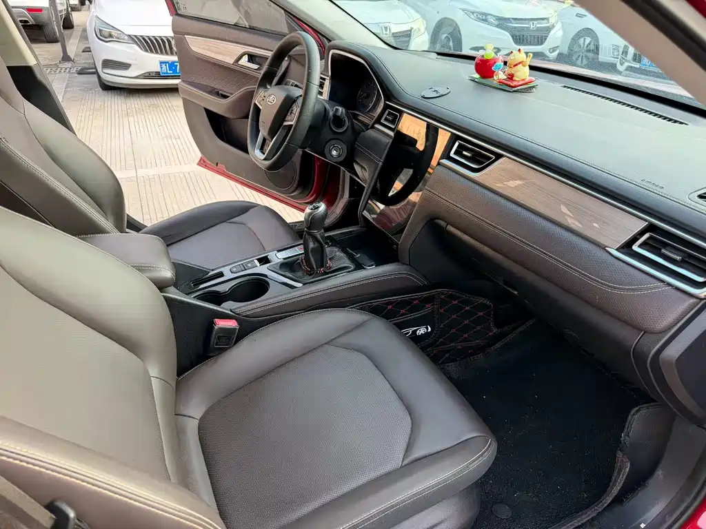 JAC A5 — миниатюра 4