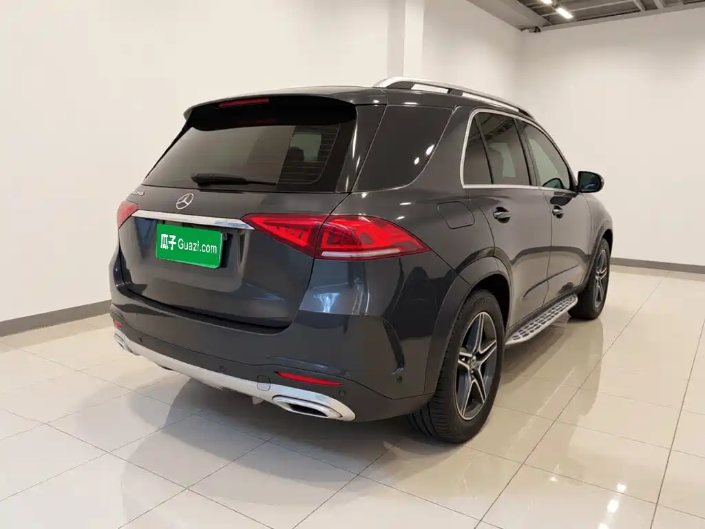 Mercedes-Benz GLE (Import) — миниатюра 6
