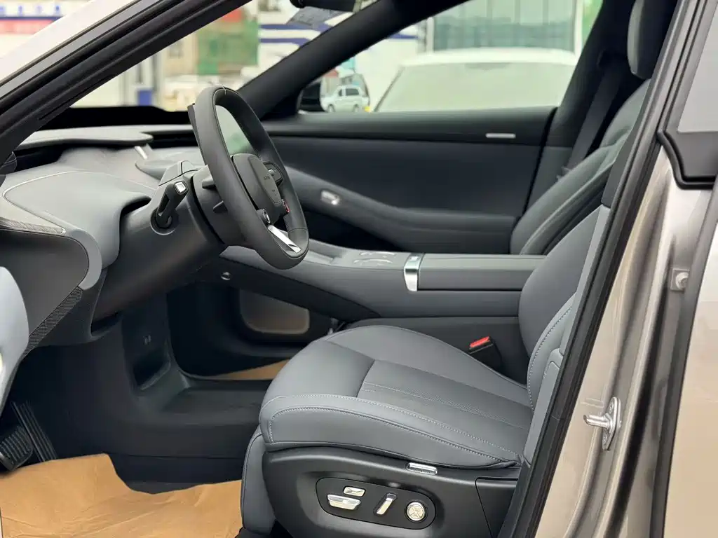 XIAOMI CAR XIAOMI YU7