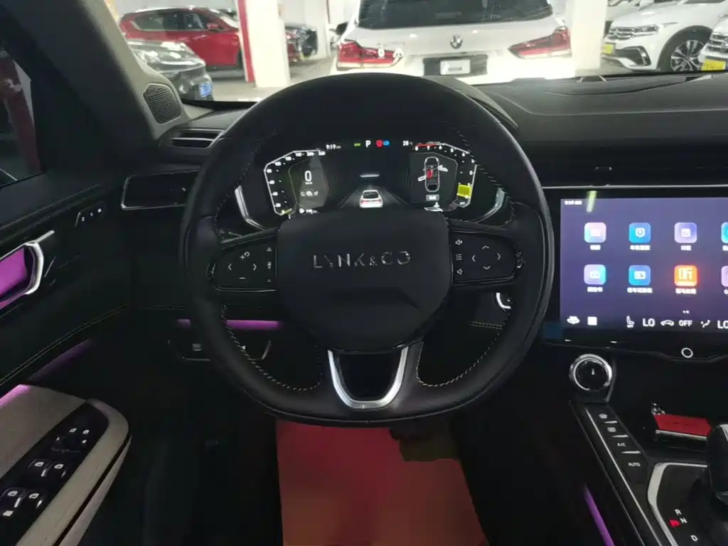 Lynk & Co 05 — миниатюра 11