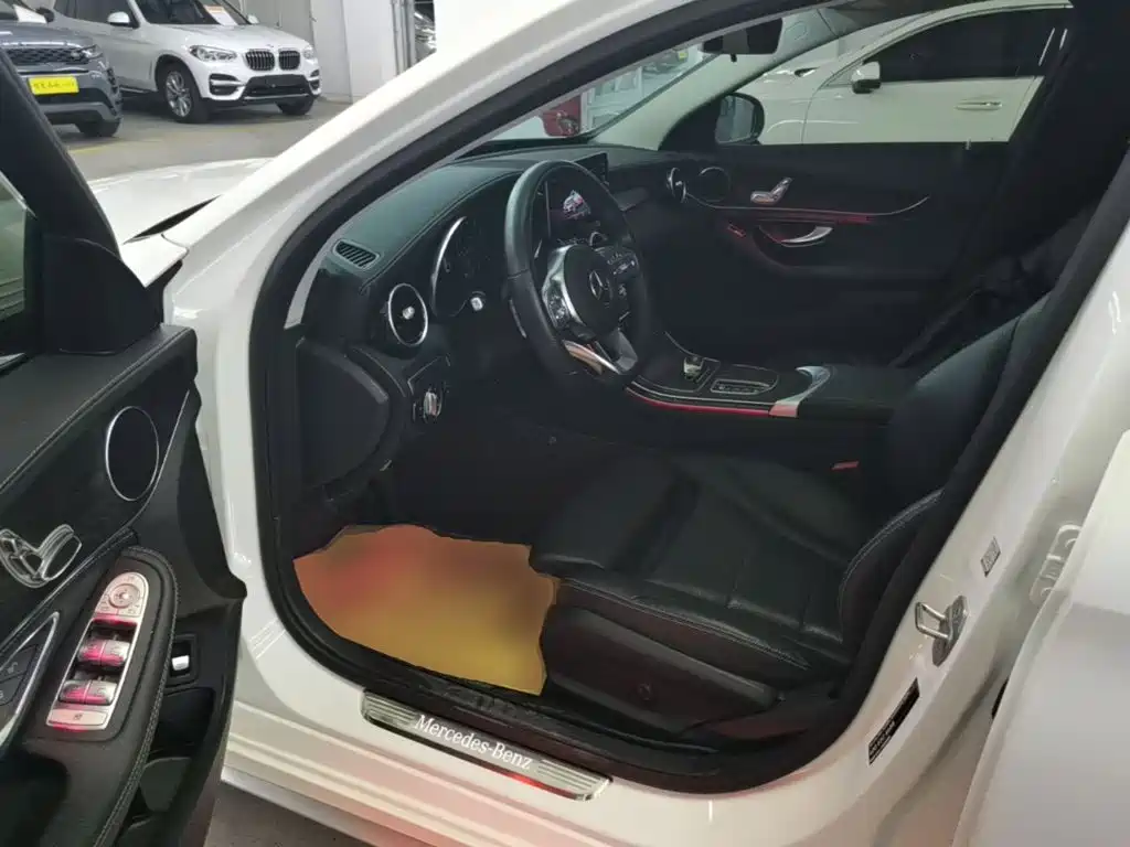 Mercedes-Benz C-Class — миниатюра 16