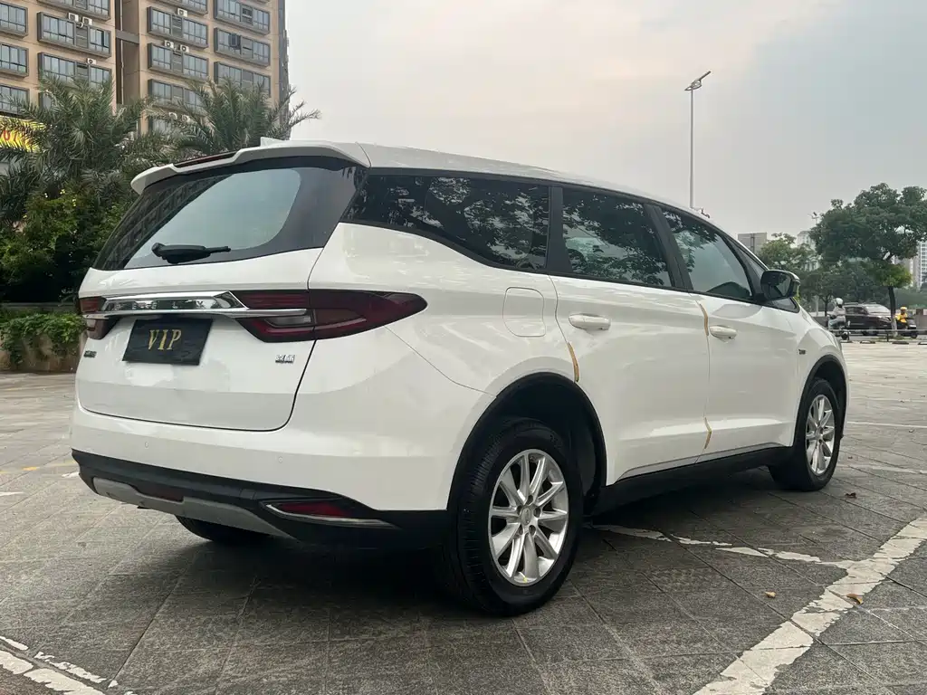 Geely Jia Ji — миниатюра 6