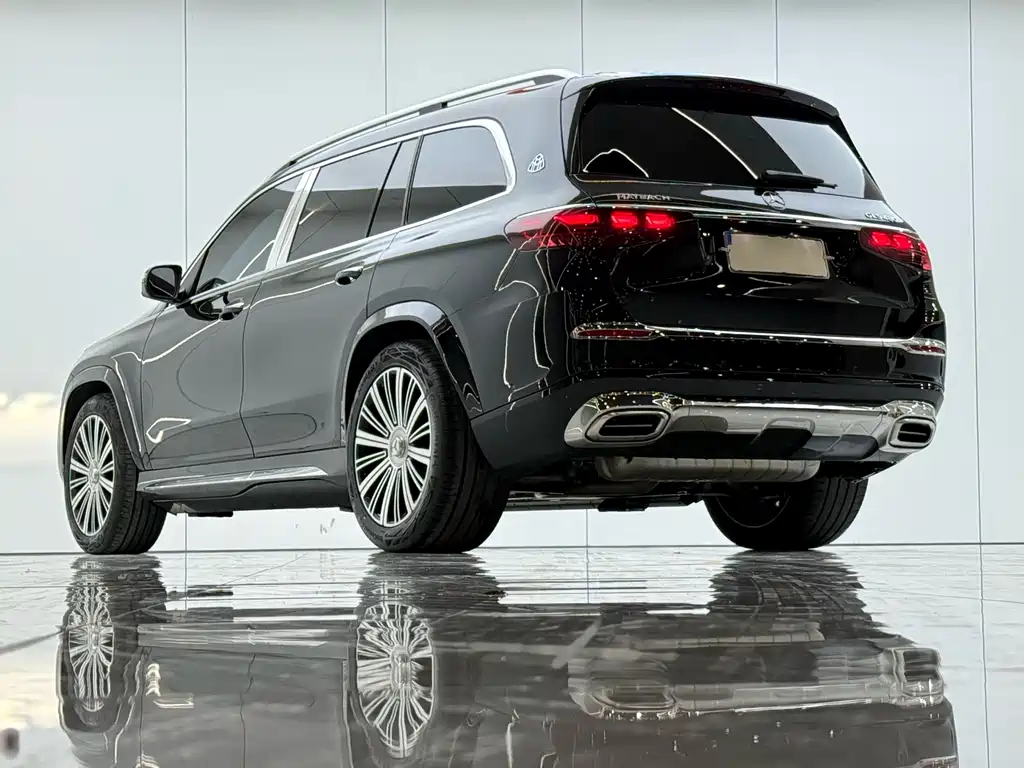 Mercedes-Benz GLS — миниатюра 21