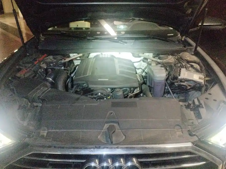 Audi A6L — миниатюра 10