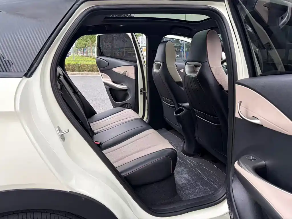BYD Dolphin — миниатюра 11