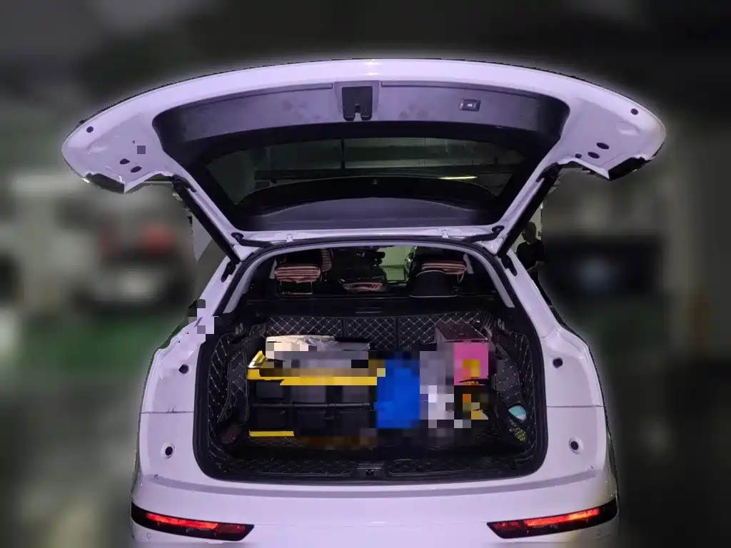 Audi Q5L — миниатюра 16