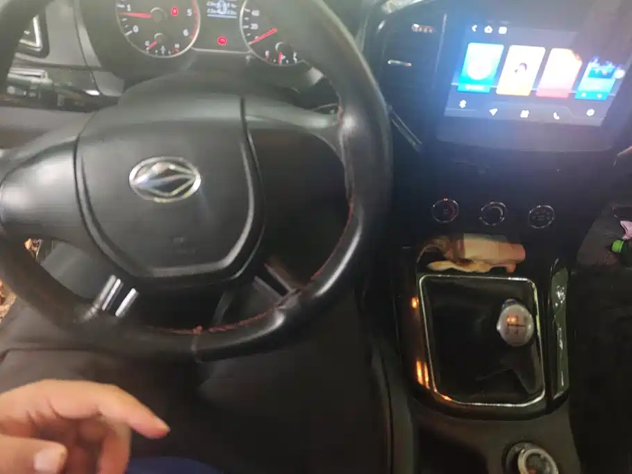 Landwind Landwind X8 — миниатюра 12