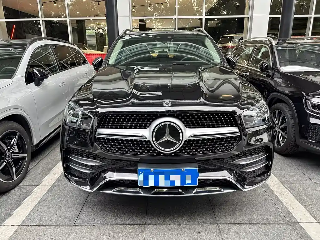 Mercedes-Benz GLE (Import) — миниатюра 2