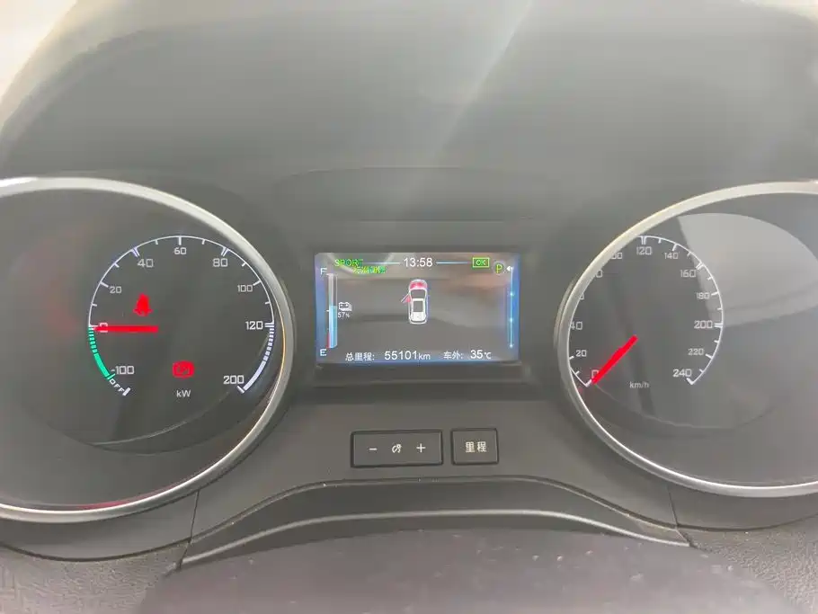 BYD Yuan EV — миниатюра 14