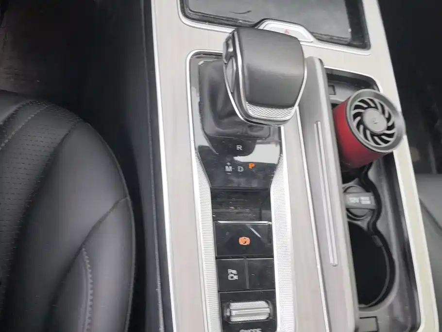 Hongqi Hongqi HS5 — миниатюра 16