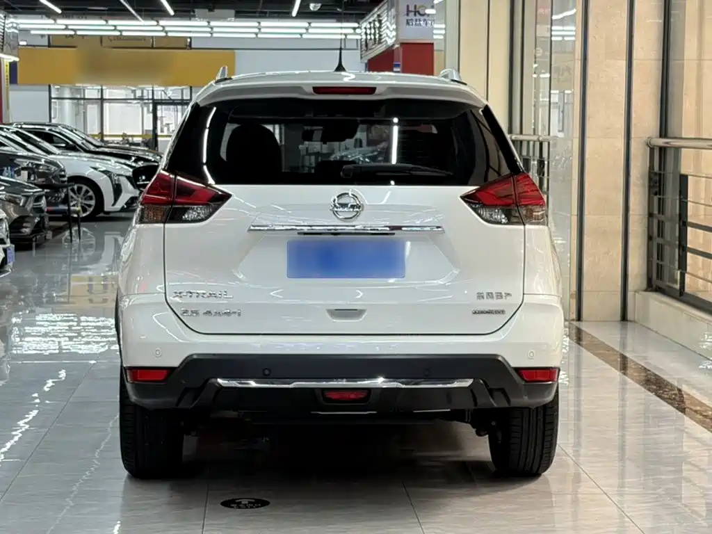 Nissan X-Trail — миниатюра 4