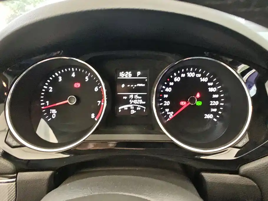 Volkswagen Sagitar — миниатюра 14