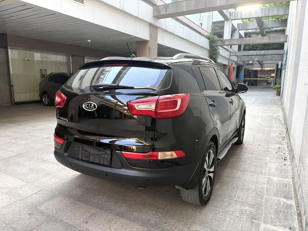 Kia Sportage — миниатюра 9