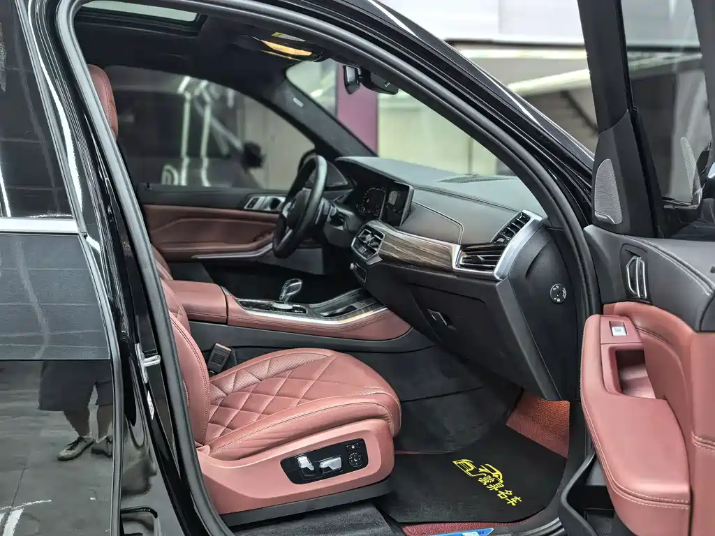 BMW X5 — миниатюра 12