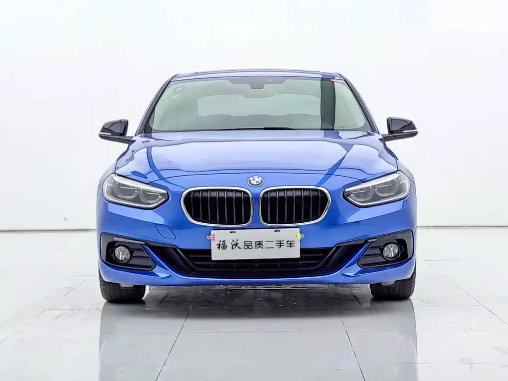 BMW 1 SERIES