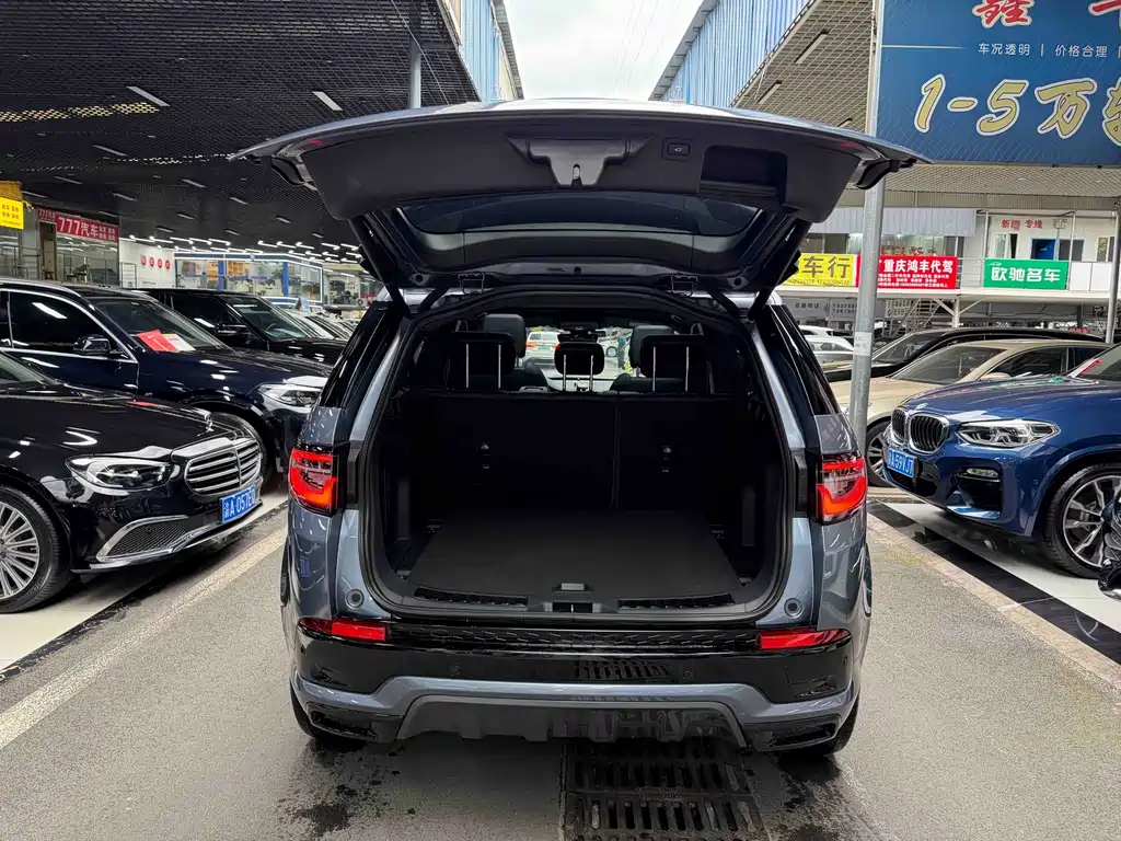 Land Rover Discovery Sport — миниатюра 27