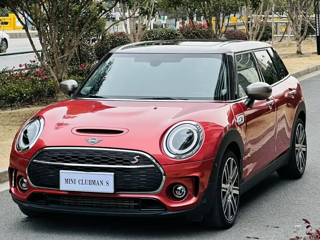 MINI CLUBMAN