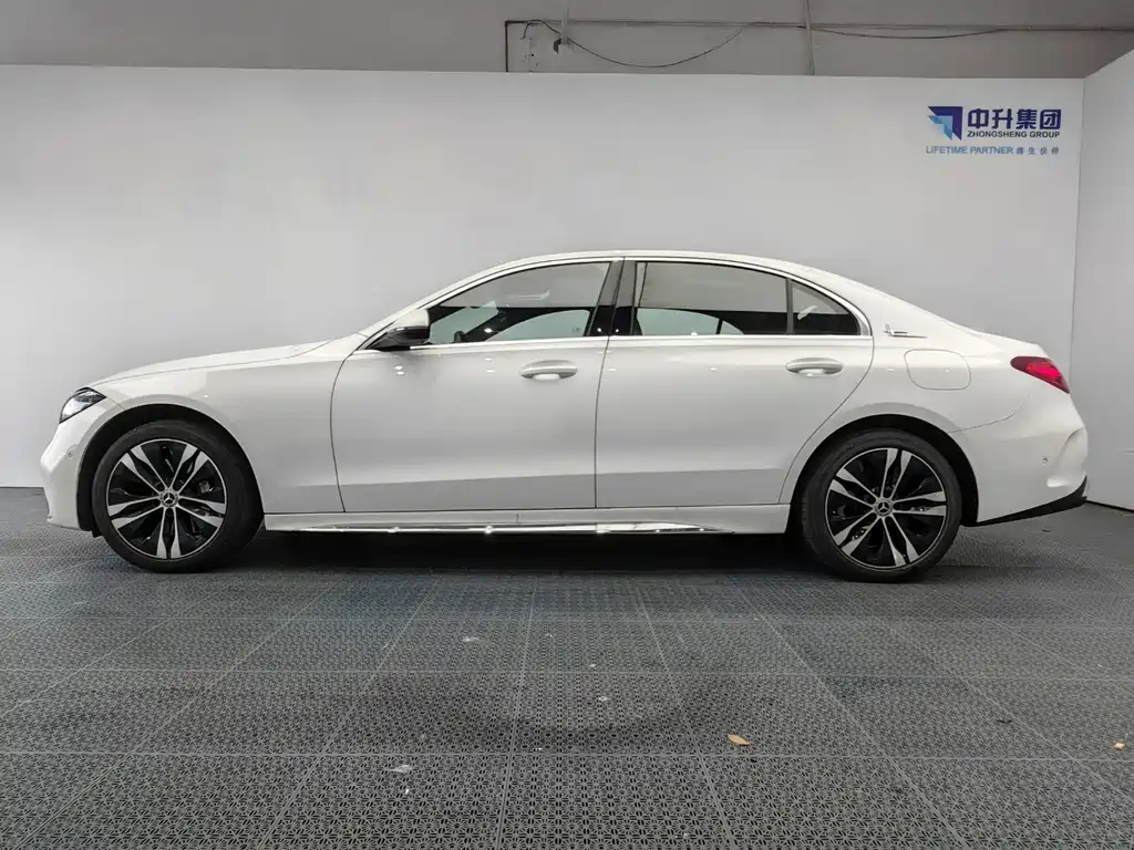 Mercedes-Benz C-Class New Energy — миниатюра 7