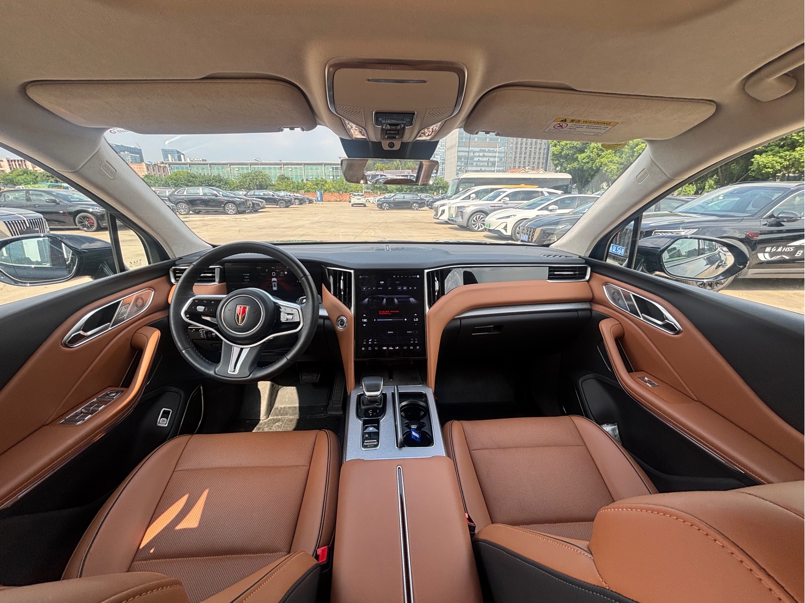 Hongqi Hongqi HS7 PHEV — миниатюра 10