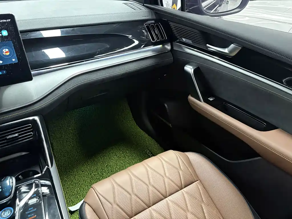 BYD Tang New Energy - фото 10