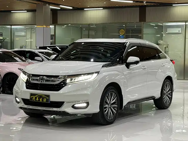honda crown-road