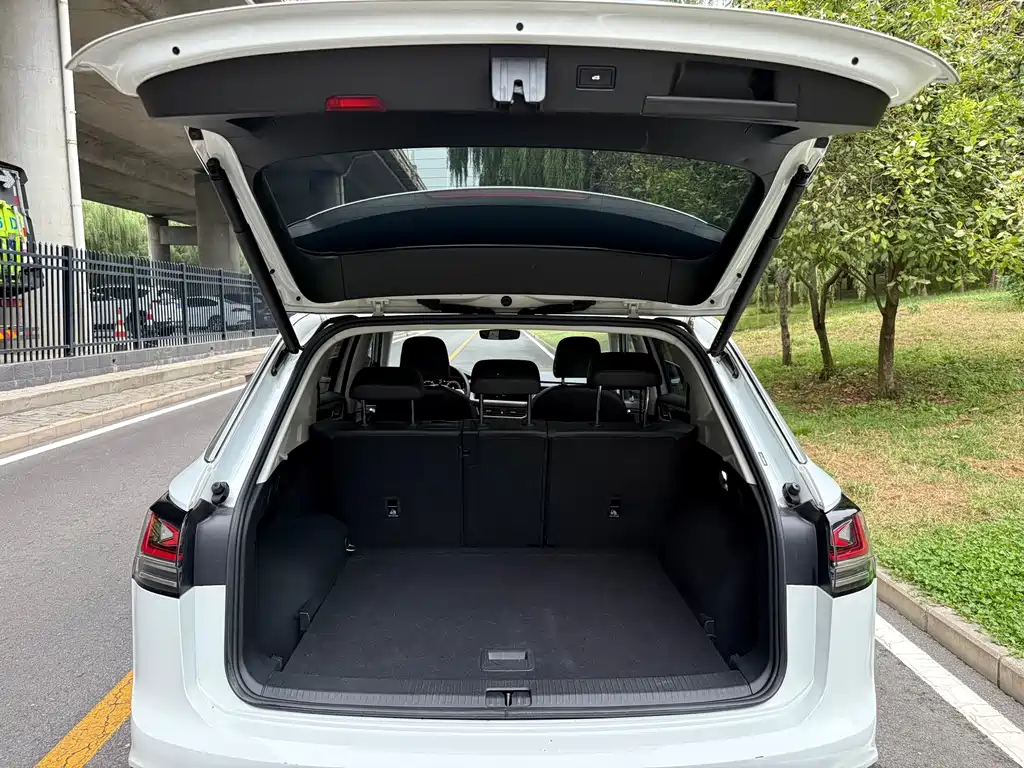 Volkswagen Tayron — миниатюра 21
