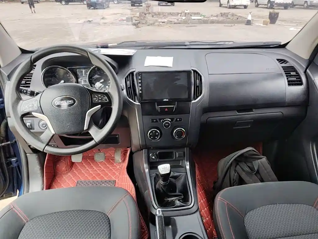 Isuzu TAGA Daga — миниатюра 10