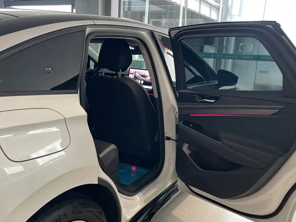 Volkswagen ID.7 VIZZION — миниатюра 27