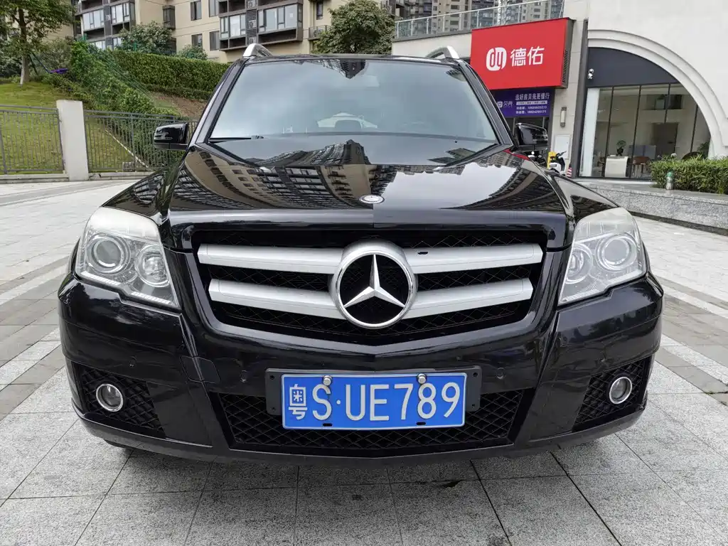 Mercedes-Benz GLK 2011 GLK 300 4MATIC Luxury