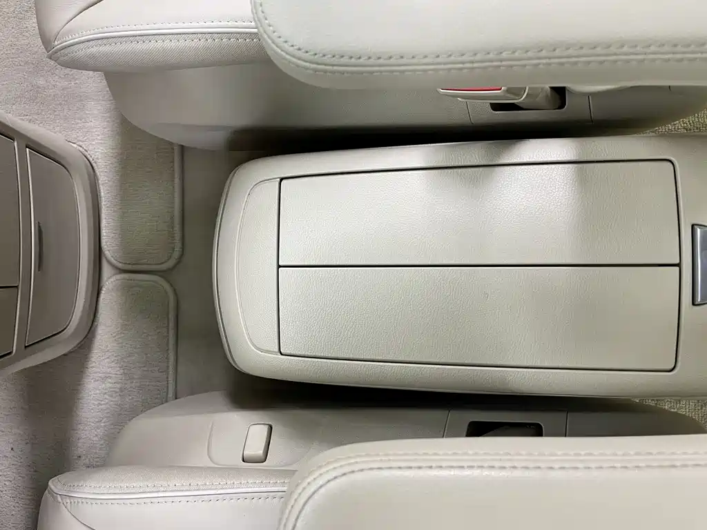 Buick GL8 2023 652T Luxury