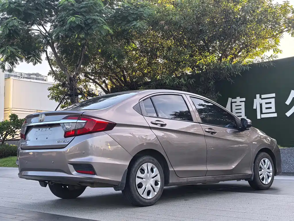 Honda Greiz — миниатюра 7