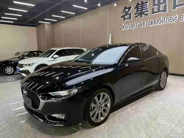 MAZDA  3 ANGKESAILA 2022