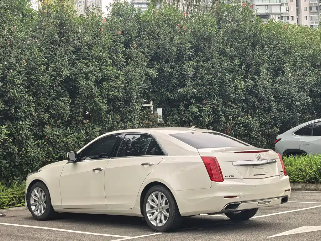 Cadillac CTS — миниатюра 8