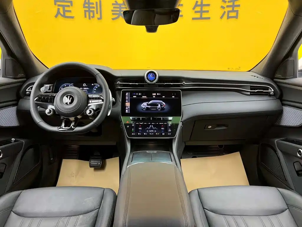 Maserati Grecale — миниатюра 9