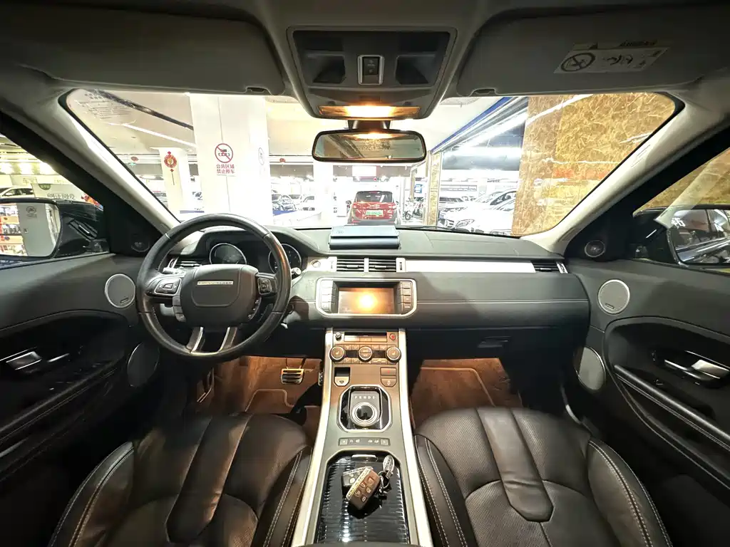 Land Rover Evoque (Import) — миниатюра 16