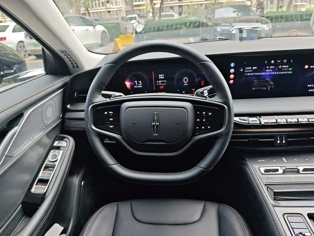 Lincoln Z — миниатюра 6