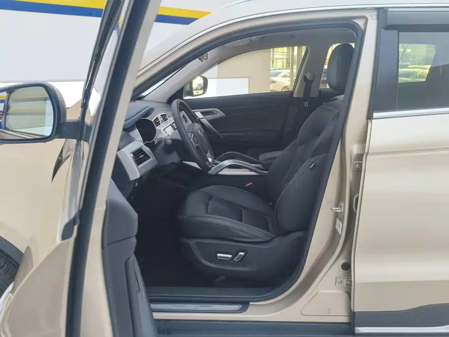 Geely Boyue — миниатюра 9